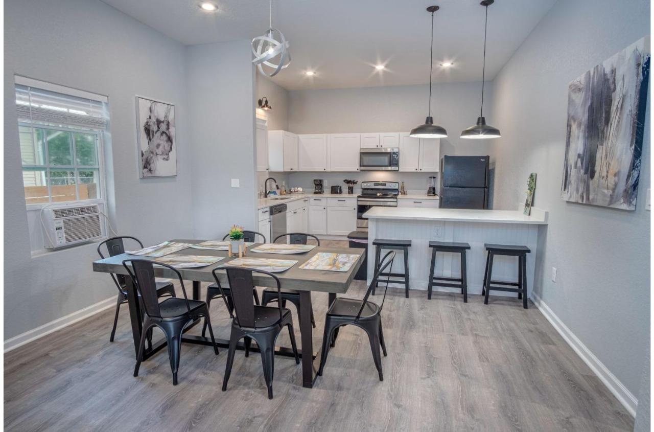 Cozy And Lovely 2Br 2Ba Apt#A Near Lively Downtown サンアントニオ エクステリア 写真