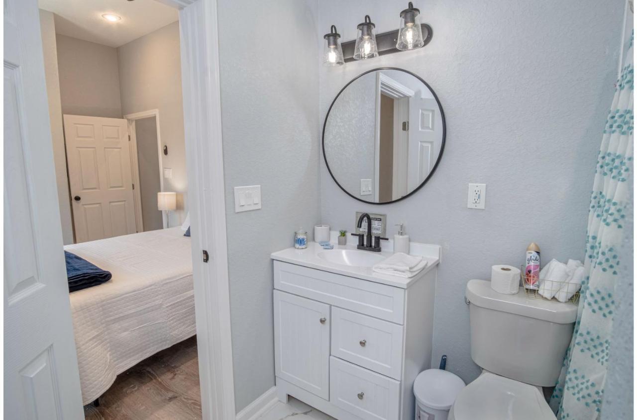 Cozy And Lovely 2Br 2Ba Apt#A Near Lively Downtown サンアントニオ エクステリア 写真